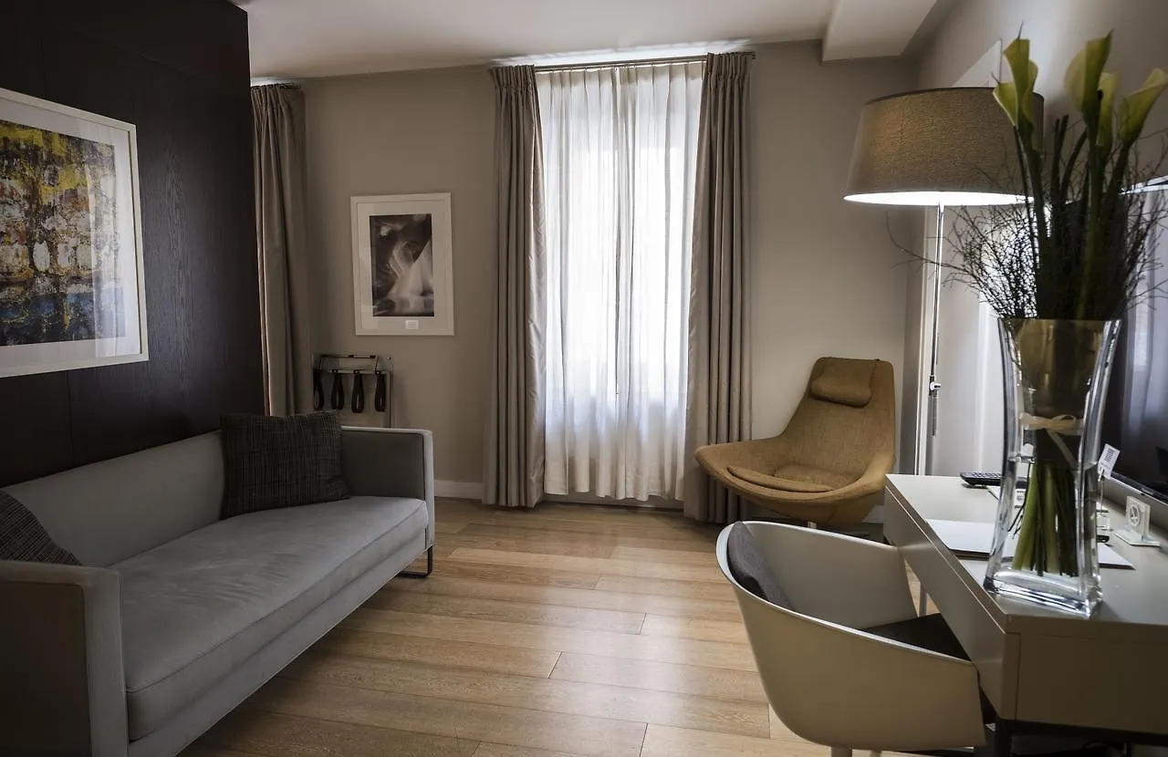 Escalus Luxury Suites Verona 4*,  Italien