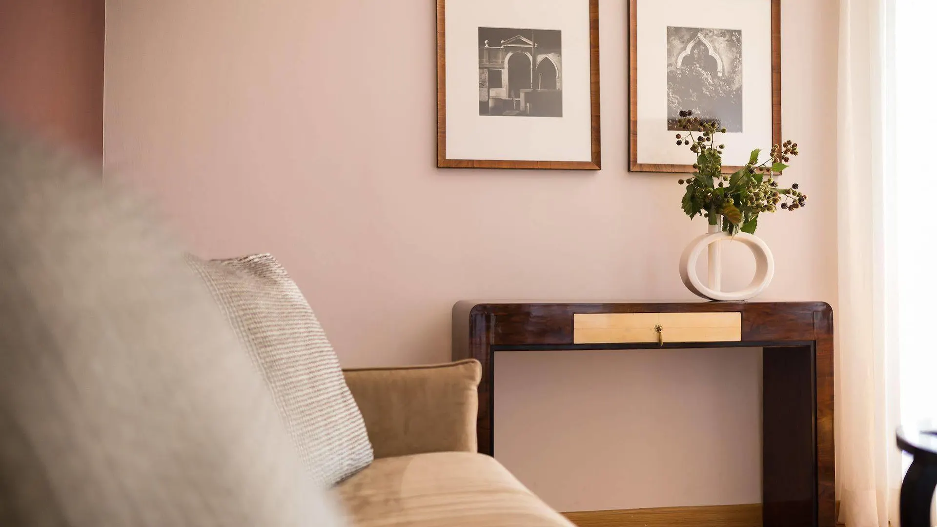 **** Gæstehus Escalus Luxury Suites Verona Italien