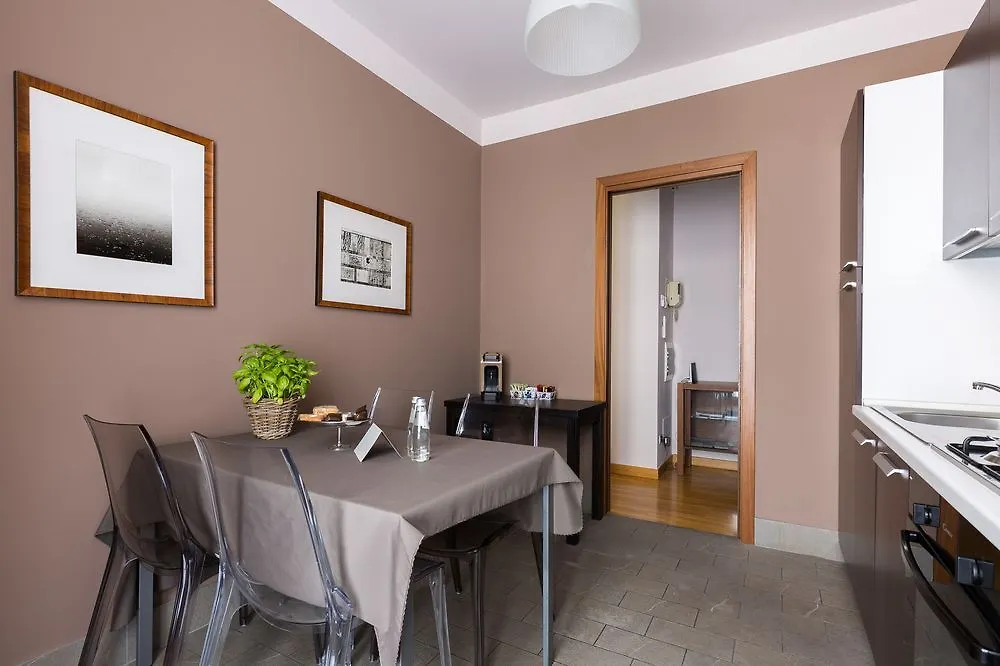 **** Gæstehus Escalus Luxury Suites Verona Italien